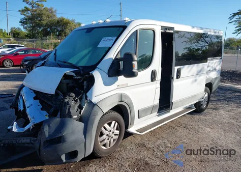 2017 Ram Promaster 1500 Low Roof 136 Wb z USA, uszkodzony, nr VIN 3C6TRVAG6HE516093